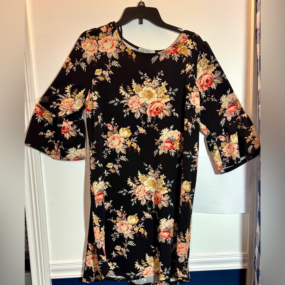 Green Envelope Black Floral Dress Size 1X